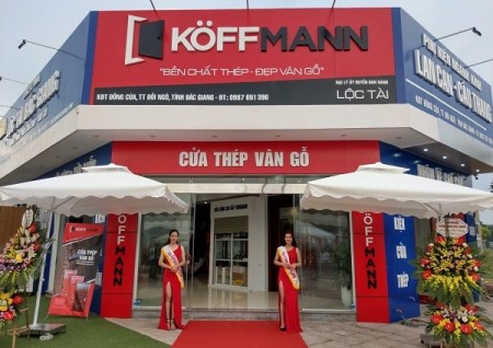 Tưng bừng khai trương đại lý cửa thép Koffmann tại Lục Nam